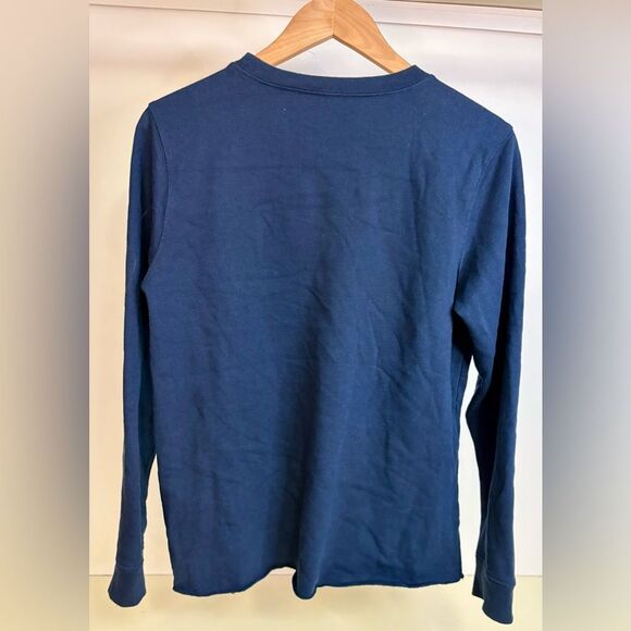 NWOT - Navy 'Weekend Ready' sweatshirt - size Large - Picture 3 of 3